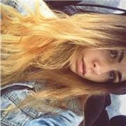 Diplomata in lingue aiuto ragazzi